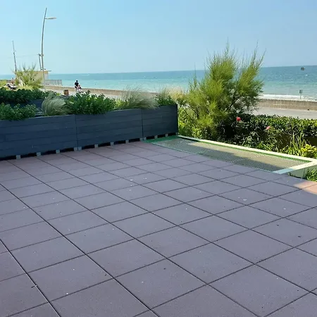 Cabourg, 3* En Bord De Mer, Acces Direct Plage, Parking - Fr-1-487-371 Cabourg